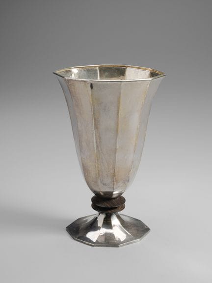 20TH-CENTURY ITALIAN SILVERSMITH Embossed silver c