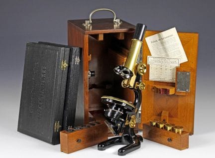 Topografia, geometria e tecnologia - Grande micros