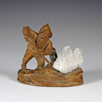 Minerales y fósiles - Enano con escalón de cristal