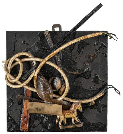 Fluxus - Spoerri, Daniel. Zufallsobjekt. Assemblag