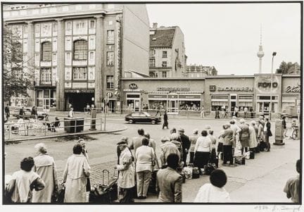 Danigel, Gerd. DDR-Rentner nach ihrer Rückkehr aus