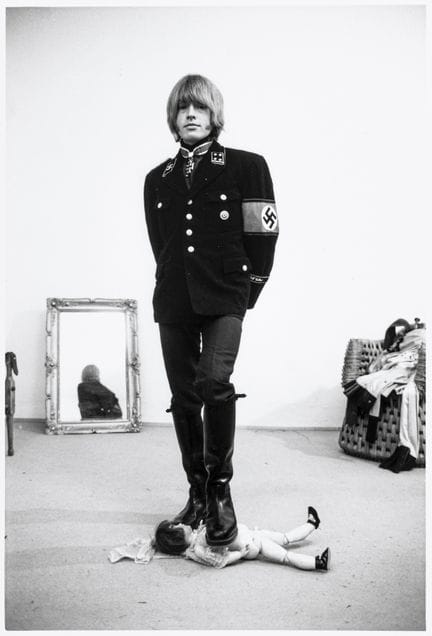 Bokelberg, Werner. Brian Jones in Nazi-Uniform. 3 
