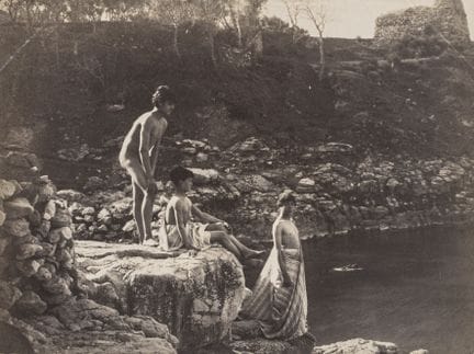 Plüschow, Wilhelm. Edoardo mit Freunden am Meer. S