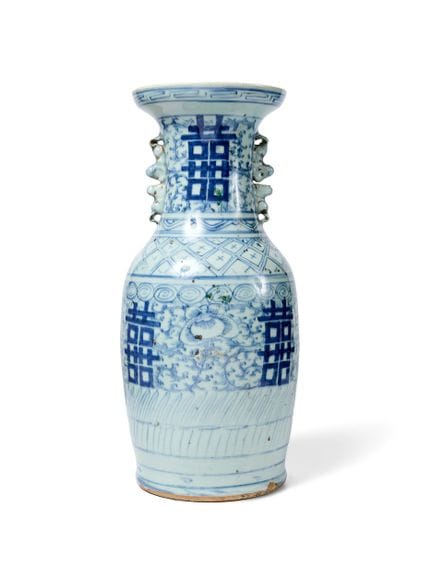 CHINESISCHE BLAU-WEISSE VASE "DOPPELTES GLÜCK", SP