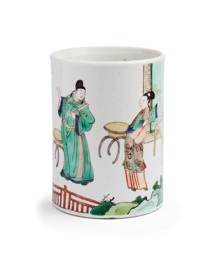 EIN CHINESISCHER FAMILLE-VERTE-PINSELTÖPFCHEN, QIN