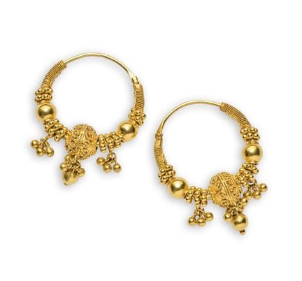 UNE PAIRE DE BOUCLES D'OREILLES DE STYLE ÉTRUSQUE 