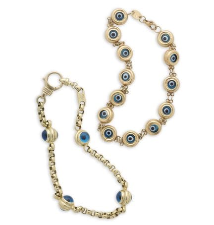 DEUX BRACELETS AMULETTES MATI 
chacun orné de perl