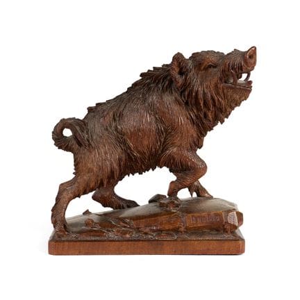 Eine Schweizer „Schwarzwald“-Figur eines Wildschwe