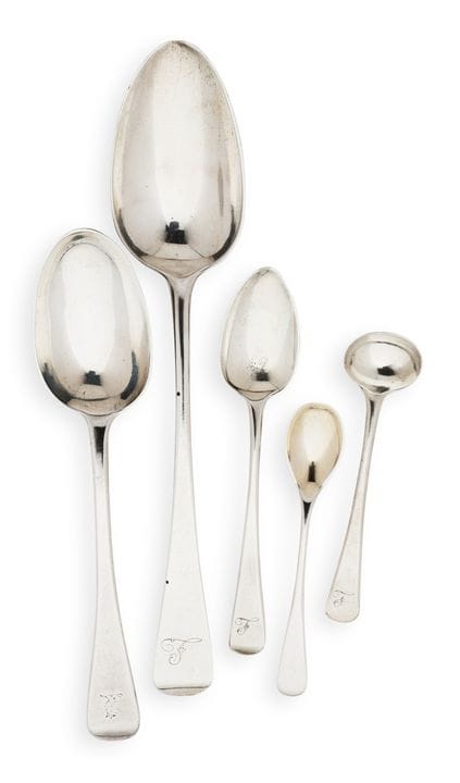 EIN SET VIKTORIANISCHER SILBERLÖFFEL, CHAWNER &amp