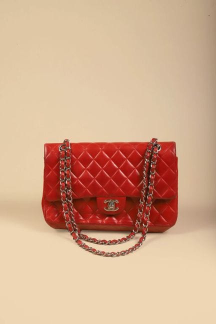CHANEL (Made in France).
Timeless bag in bright re
