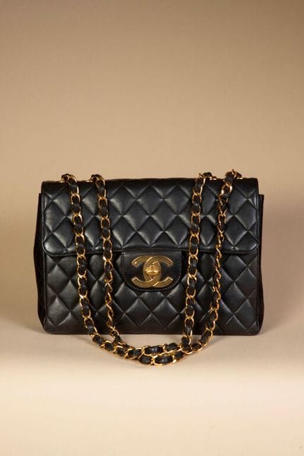 CHANEL.
Vintage Timeless Jumbo Maxi bag, made of b