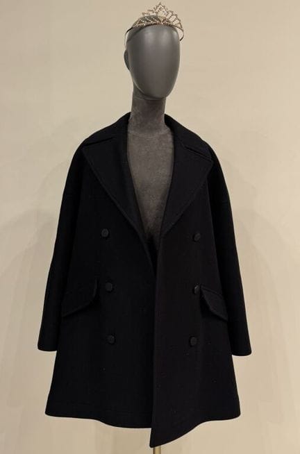 ALAIA Paris (Made in France) 
Caban couture en dra