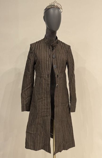 MARNI 
Robe-manteau de demi-saison en laine moka c