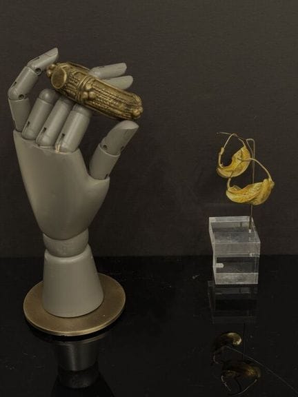 *Probablement Senufo (Côte d'Ivoire)
Bracelet ouve