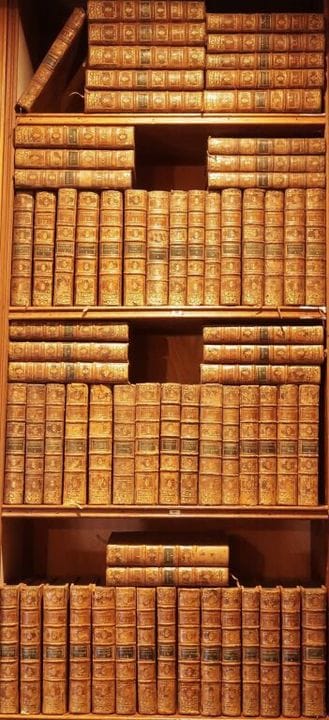 VOLTAIRE. Obras completas [Beaumarchais, ed. de Ke