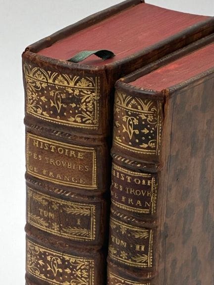 LA POPELINIÈRE, Lancelot Voisin de. The True and C