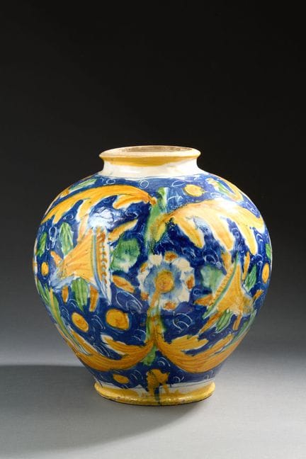 ITALIE, Venise
Vase boule décor polychrome de fleu