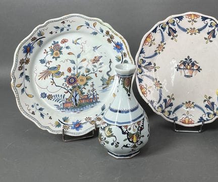 ROUEN et BAILLEUL
Ensemble polychrome comprenant u
