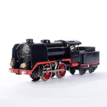 Scala 0, R 66-12910, lamiera verniciata di nero, d