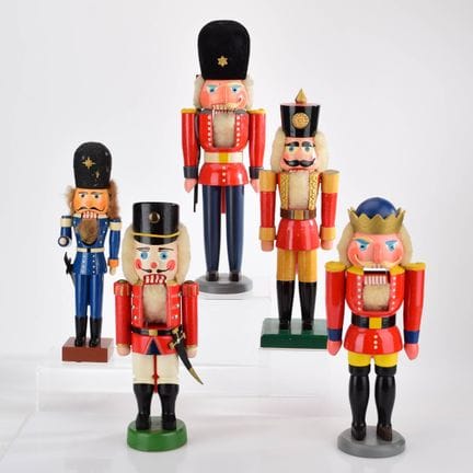 di vari produttori, in legno, tornito e segato, ve