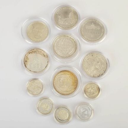 Various silver alloys, including: 4 x 10 DM coins,
