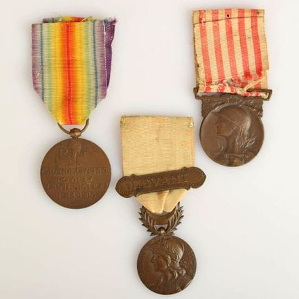 Included: 1 x Médaille commémorative Grande Guerre