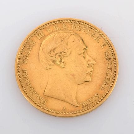 900 gold (approx. 4 g), av. Obverse: portrait of F