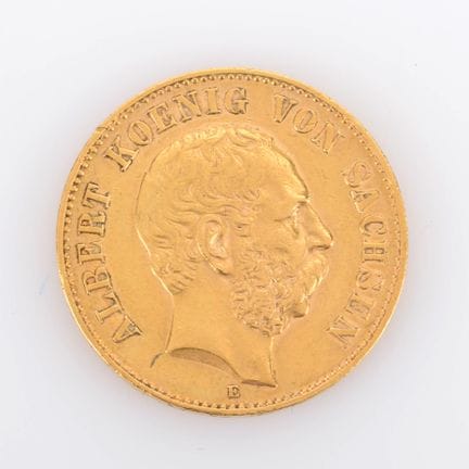 900 gold (approx. 8 g), obverse: portrait of King 