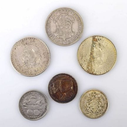 6 pieces total, including: 2 x 5 pesos, Mexico, 19