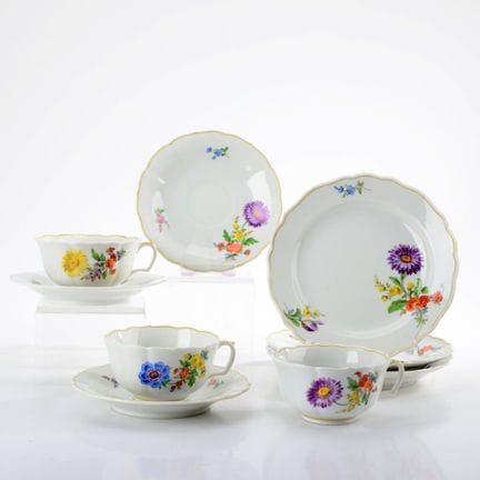 迈森，剑形标记，6×2 穿孔，3×I级，1948年后，新剪影造型，彩绘装饰为斜向排列的“多彩花卉3”
