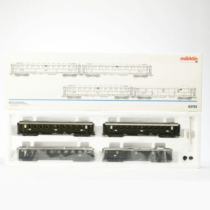 H0轨距，42751，4节DRG车厢，原装纸盒，保存状况极佳