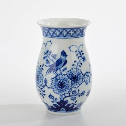 迈森，剑形标志，第一期，1948年后，腹部微凸、颈部略微外扩的器型，釉下蓝彩饰有印度风格图案，描绘了