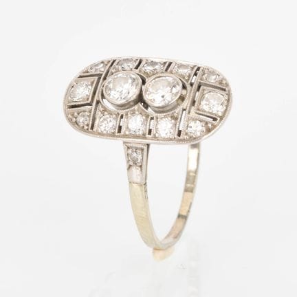 Hallmarked 750 white gold, oval Art Deco-style ope