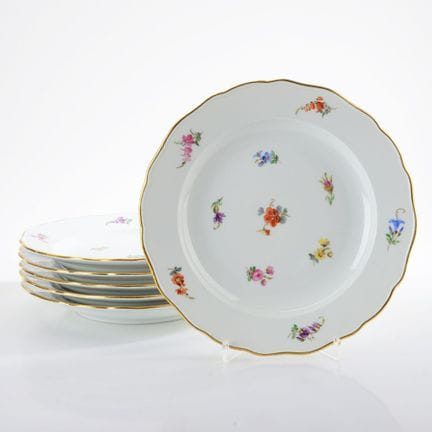 迈森，剑徽，I类，新型镂空造型，彩色散花彩绘，金边，D约24.5厘米，球头剑，19世纪中叶至1923