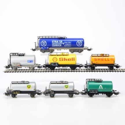 H0轨距，共计6节罐车，包括：2节4900型、4442型、4500型、4987型、4648型，以及S