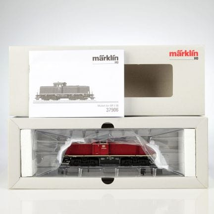 H0轨距，37906，德国铁路（DB）BR V 90型重型调车机车，带数字控制和音效，原厂包装，保存