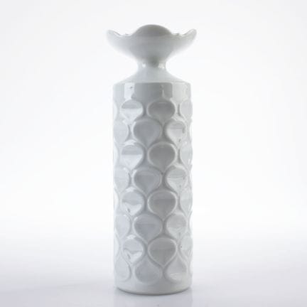 迈森，剑形标志，I级，路德维希·泽普纳设计（约1965/70年），圆柱形杯身饰有水滴状浮雕纹理，杯口