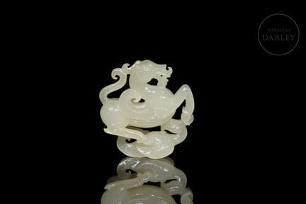 Amulett aus reinem weißem Jade mit außergewöhnlich