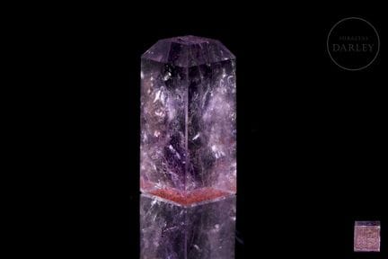 A square column seal carved from amethyst quartz w