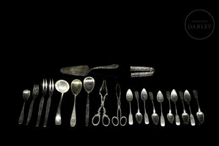 Set di 20 pezzi di posate da tavola in argento con