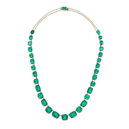 NO RESERVE - AN ANTIQUE GREEN PASTE RIVIERE NECKLA