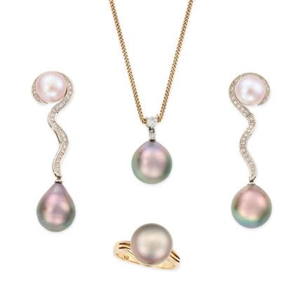 NO RESERVE - A PEARL AND DIAMOND NECKLACE, RING AN