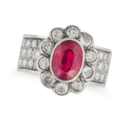 NO RESERVE - A SYNTHETIC RUBY AND DIAMOND RING set