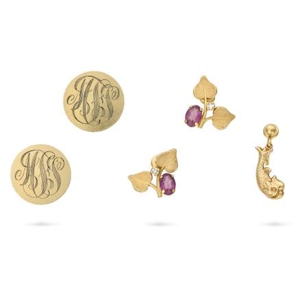 NO RESERVE - A COLLECTION OF EARRINGS comprising a