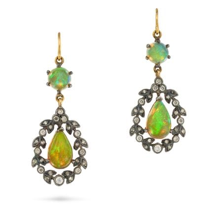 SANS PRIX DE DÉPART - PAIRE DE BOUCLES D'OREILLES 