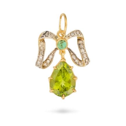 SANS PRIX DE DÉPART - PENDENTIF EN FORME DE NOEUD 