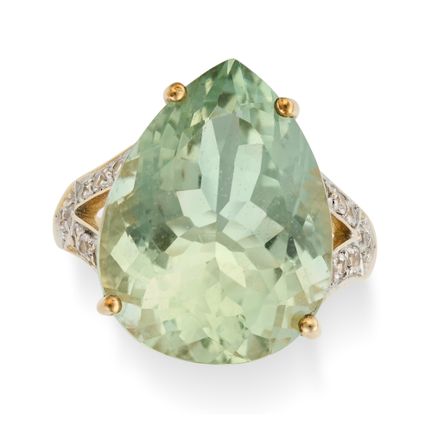 NO RESERVE - A PRASIOLITE AND DIAMOND RING in 9ct 