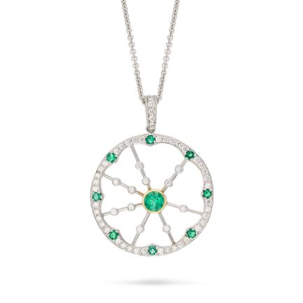 EINE SMARAGD- UND DIAMANT-HÄNGERKETTE: Der durchbr