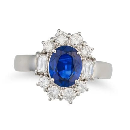Saphir- und Diamant-Cluster-Ring, besetzt mit eine