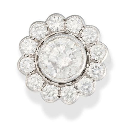 Ein DIAMANT-CLUSTER-RING aus 18 Karat Weißgold, be